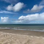 In With Sea Views * 布兰肯贝赫