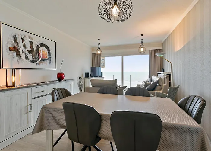 In With Sea Views * 布兰肯贝赫